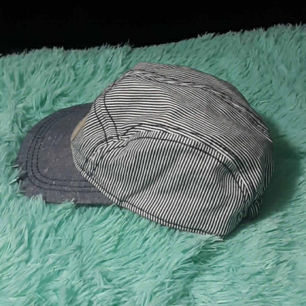 Cap - Picture 3 of 4